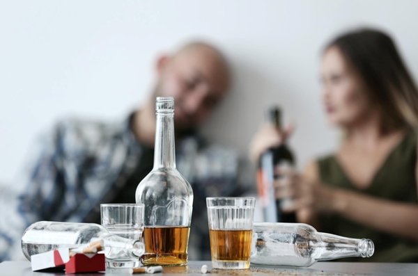 כיצד לנהל גמילה מאלכוהול ללא אשפוז